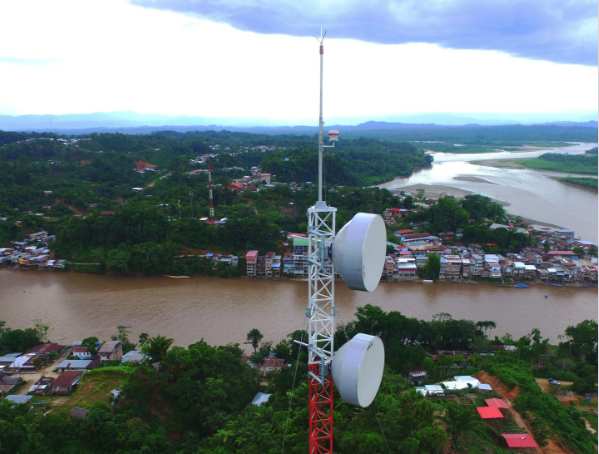 Conecta Interior: Júnior Veloso assume o compromisso de levar internet de alta velocidade para as comunidades ribeirinhas
